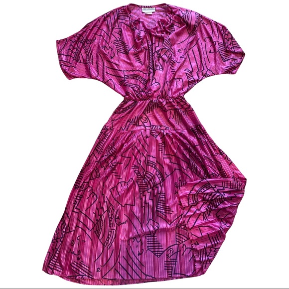 A fun, fabulous dress from the 80’s. - Picture 1 of 5